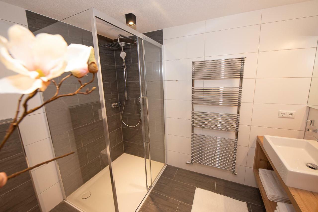 Haus Notburga Hotel Зерфаус Екстериор снимка