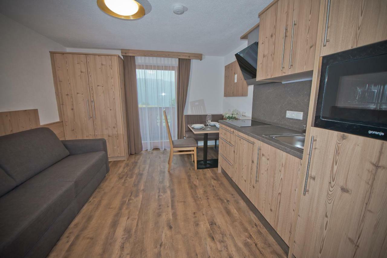 Haus Notburga Hotel Зерфаус Екстериор снимка